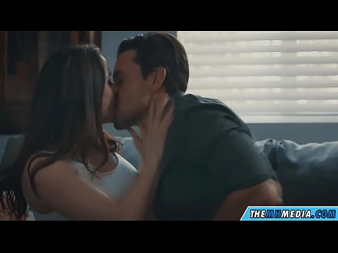 ❤️ İyi bir busty anne ile romantik seks ️❌ Porno videosu bizde ❌