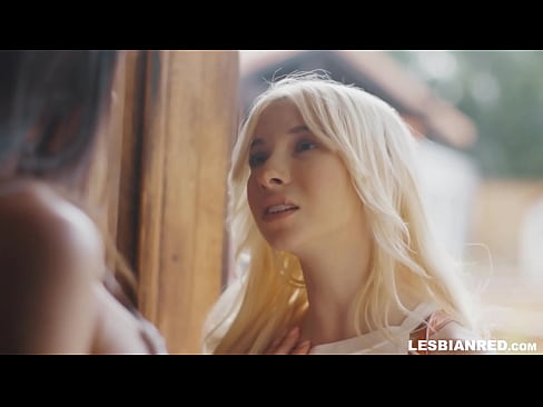 ❤️ Kız birkaç ay sonra eve gelir ve üvey annesinin amını yemeye başlar ️❌ Porno videosu bizde ❌