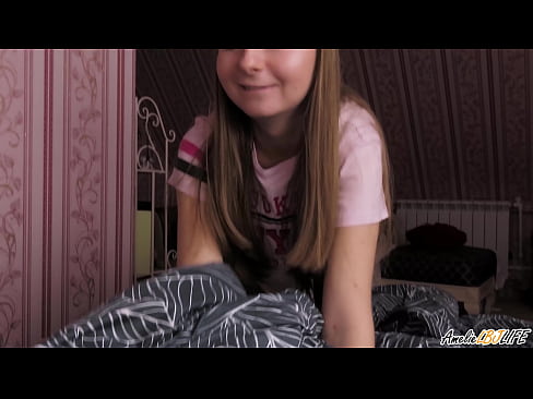 ❤️ Blondie, BFF'lerini Derinden Berbat Ediyor ve Ağzına Boşalıyor ️❌ Porno videosu bizde ❌