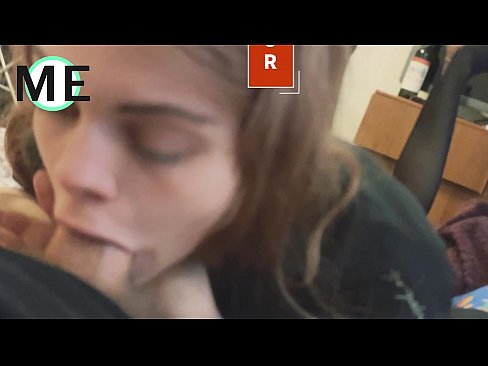 ❤️ boğaz dick, yırtık külotlu çorap ve yırtık topuklu tanışmak güzel ️❌ Porno videosu bizde ❌